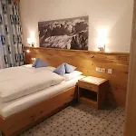 Trojerhof 3*