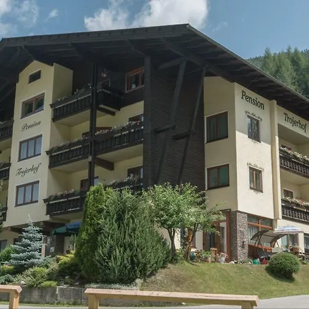 Trojerhof