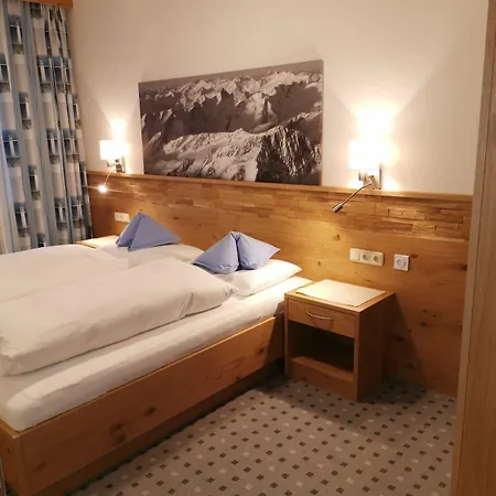 Trojerhof 3*