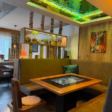 Trojerhof Guest house 3*