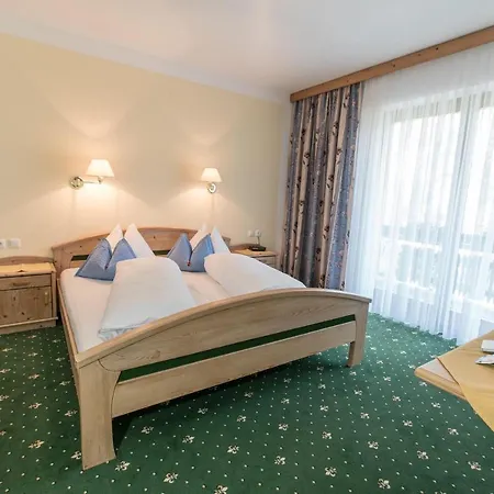 Trojerhof Gasthof 3*