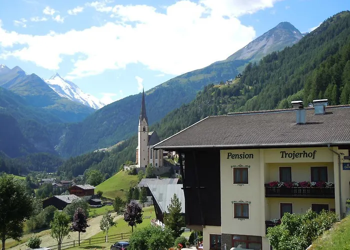 Guest house Trojerhof