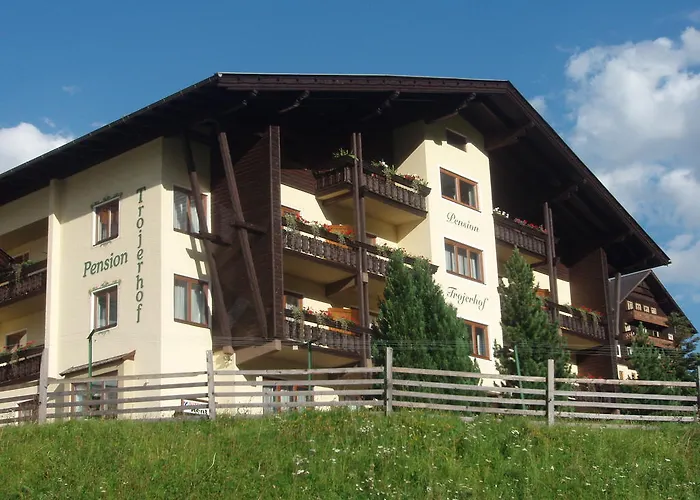 Guest house Trojerhof